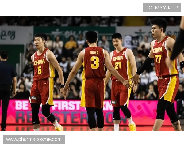 男篮逆袭日本 胡金秋领衔疯狂庆祝